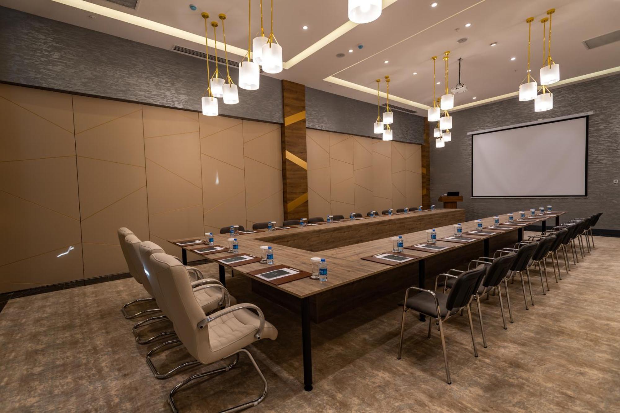 Shabran Wellbeing Resort Pirebedil' Екстериор снимка